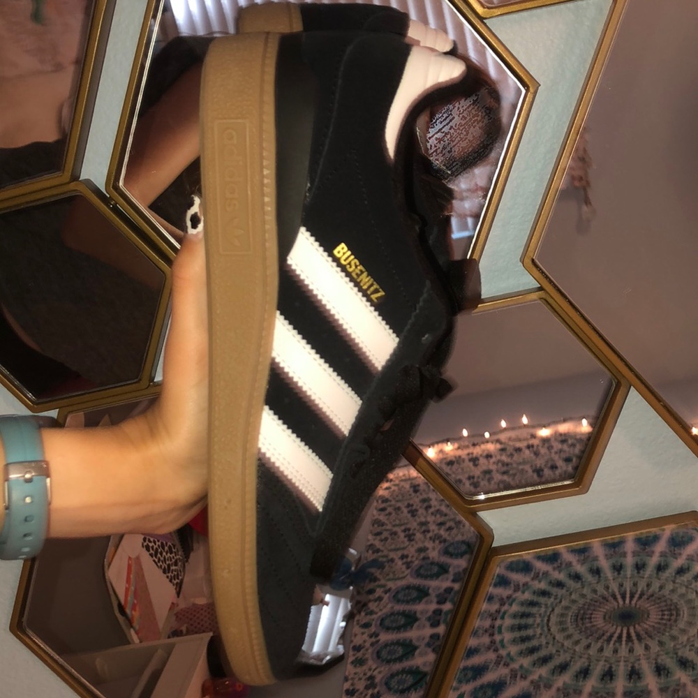 ADIDAS BUSENITZ SKATEBOARDING SHOES!!🤩